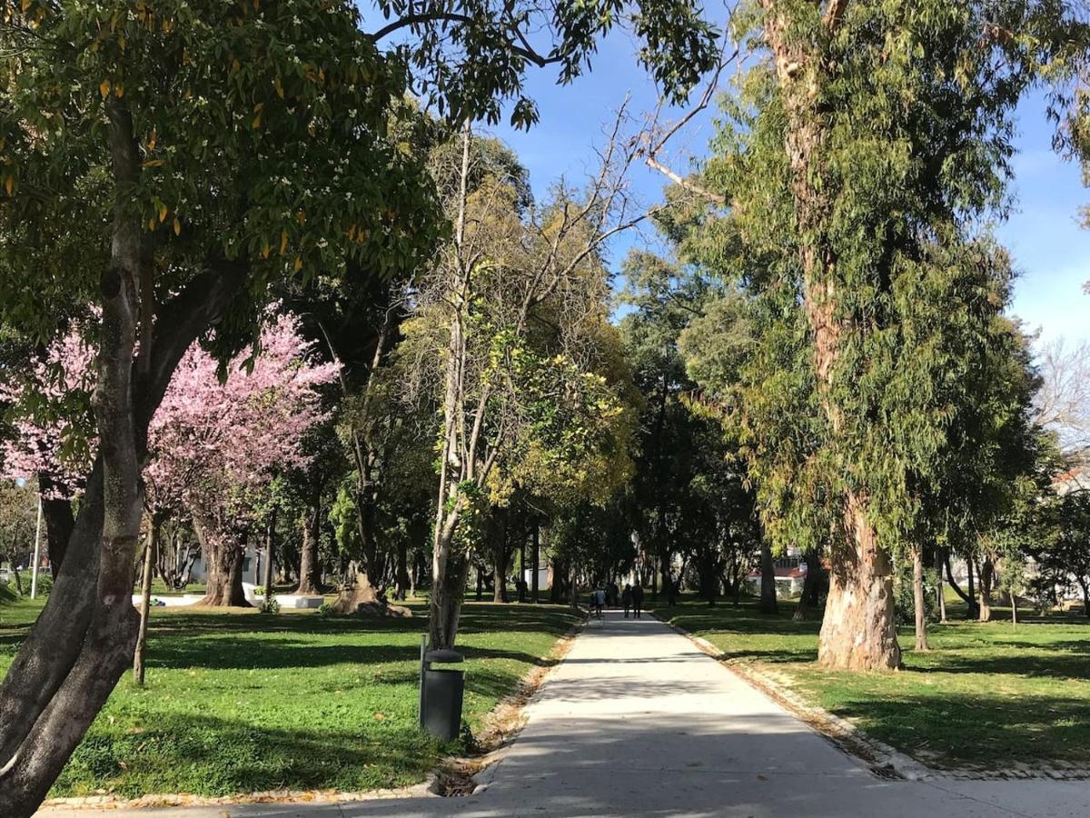 Lisboa Apart. Central E Espacoso - Parque E Metro المظهر الخارجي الصورة